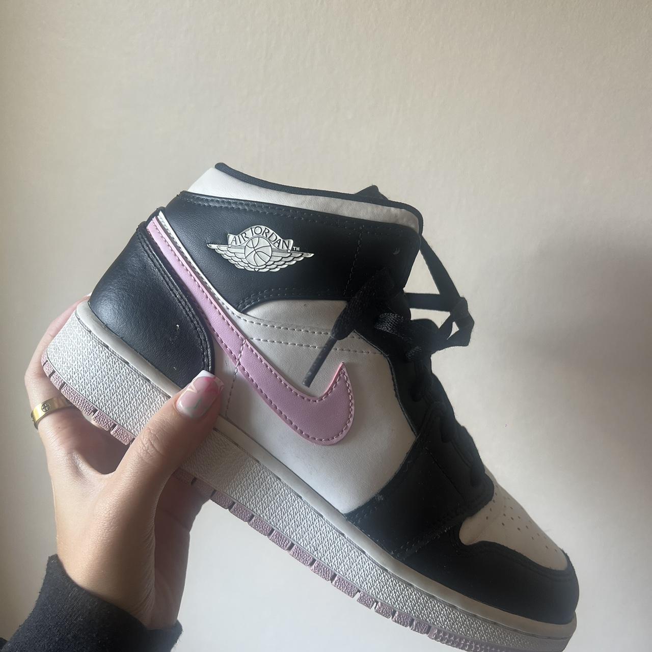 jd nike pink