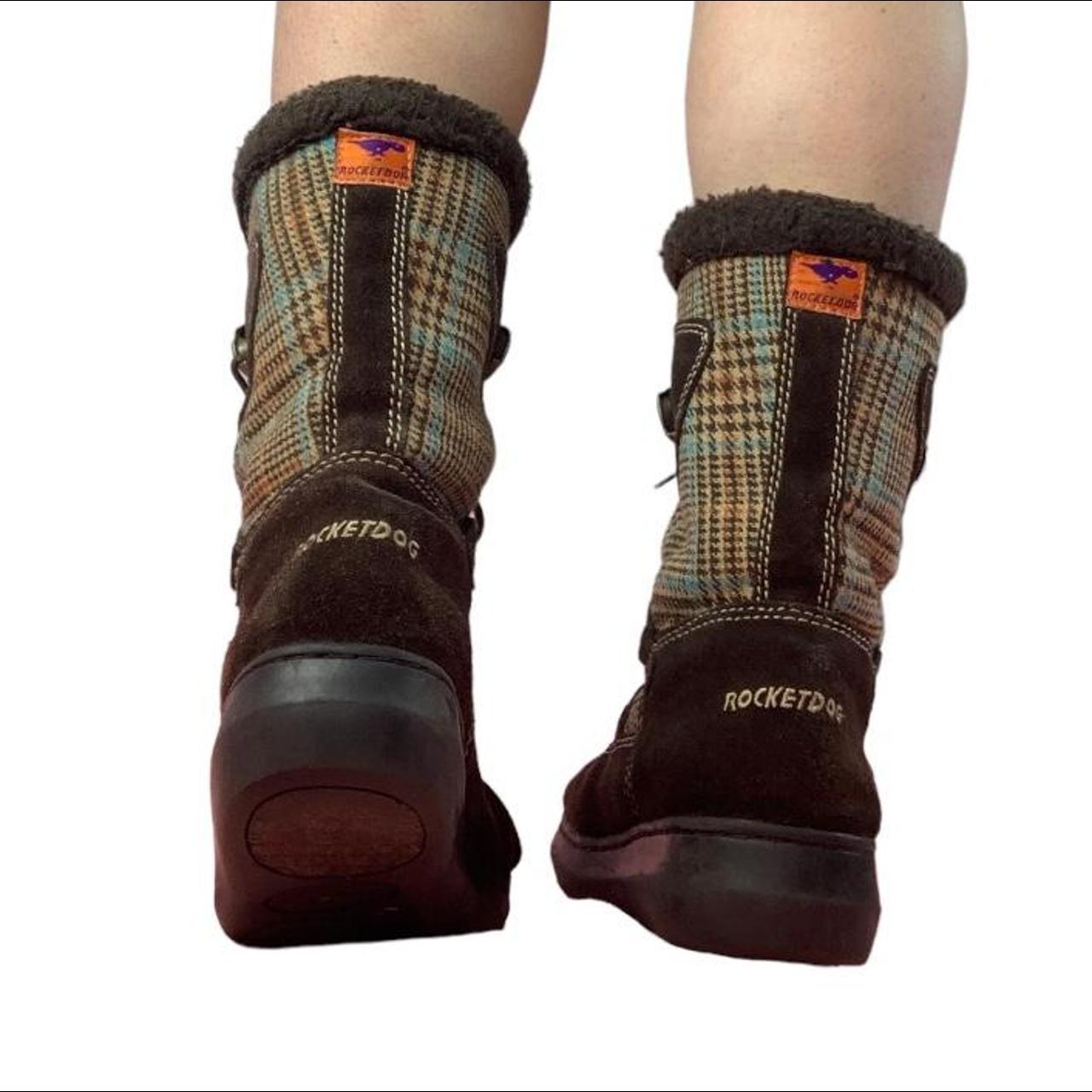 Y2k plaid snow boots 2000’s ‘rocket dog’ brown,... Depop