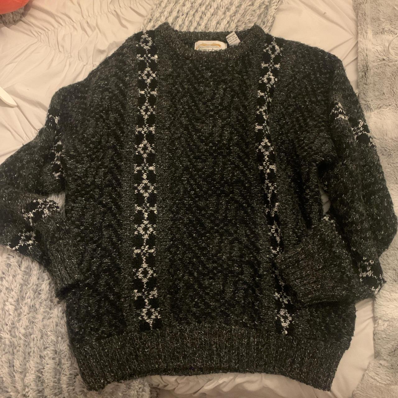item listed by lianadreusike