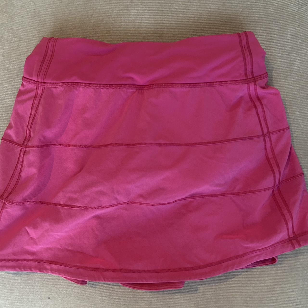 Lululemon Women's Pink Skirt | Depop