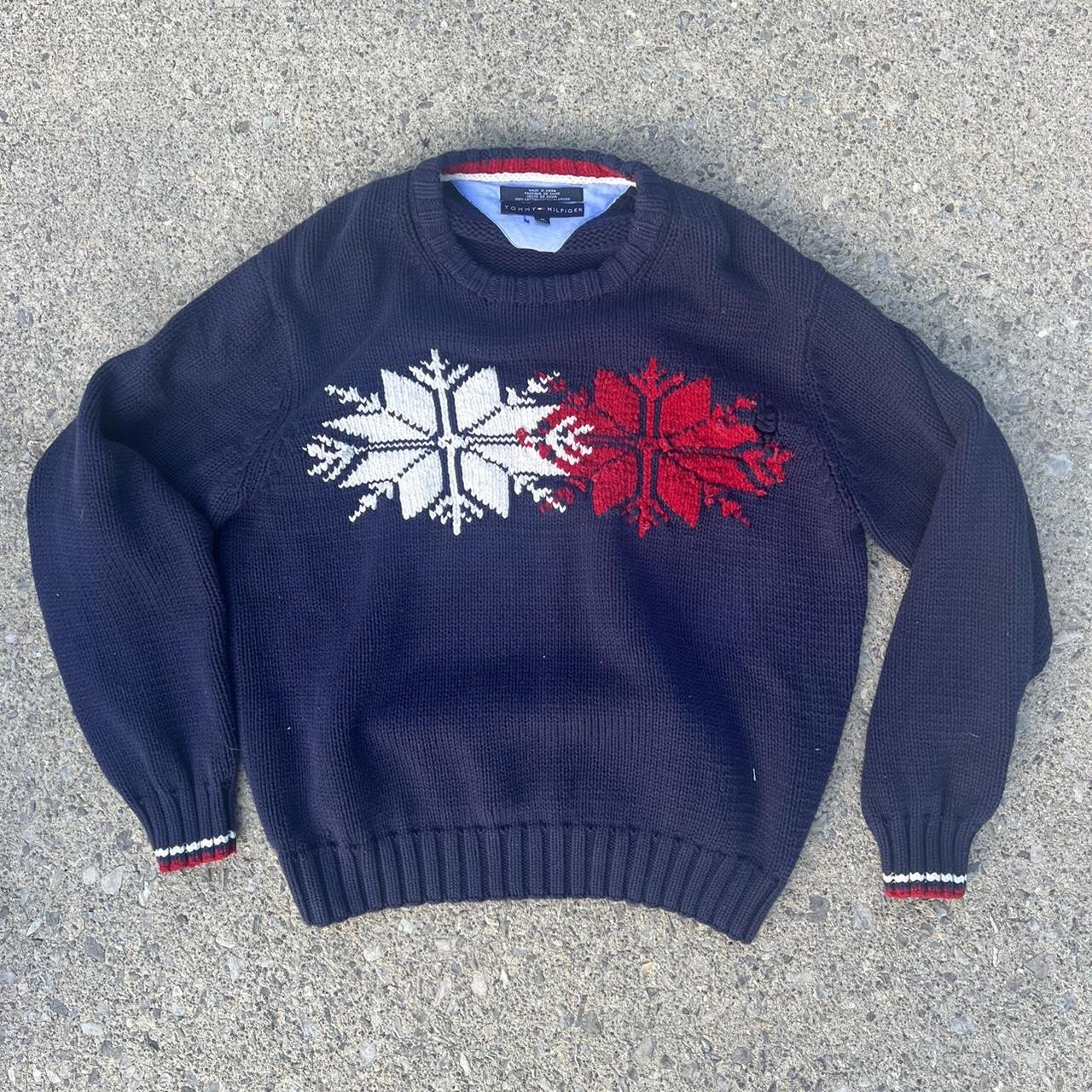 super nice tommy hilfiger christmas sweater