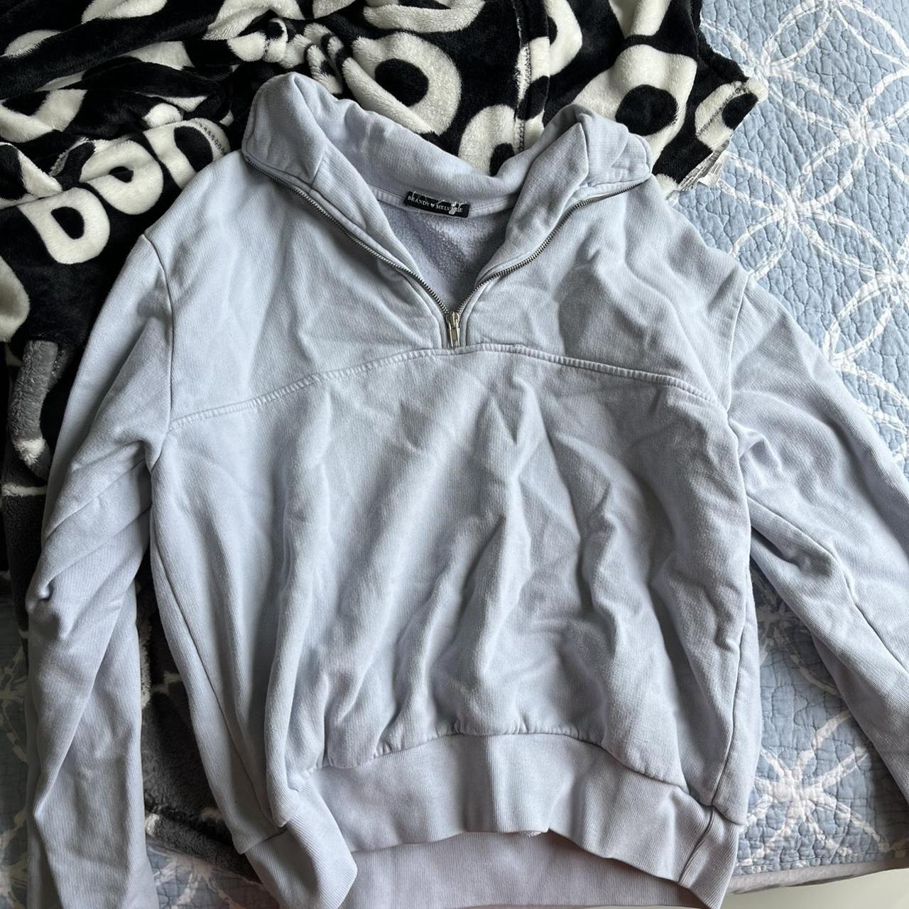 brandy blue zip up sweater comfy and cute Only worn... - Depop