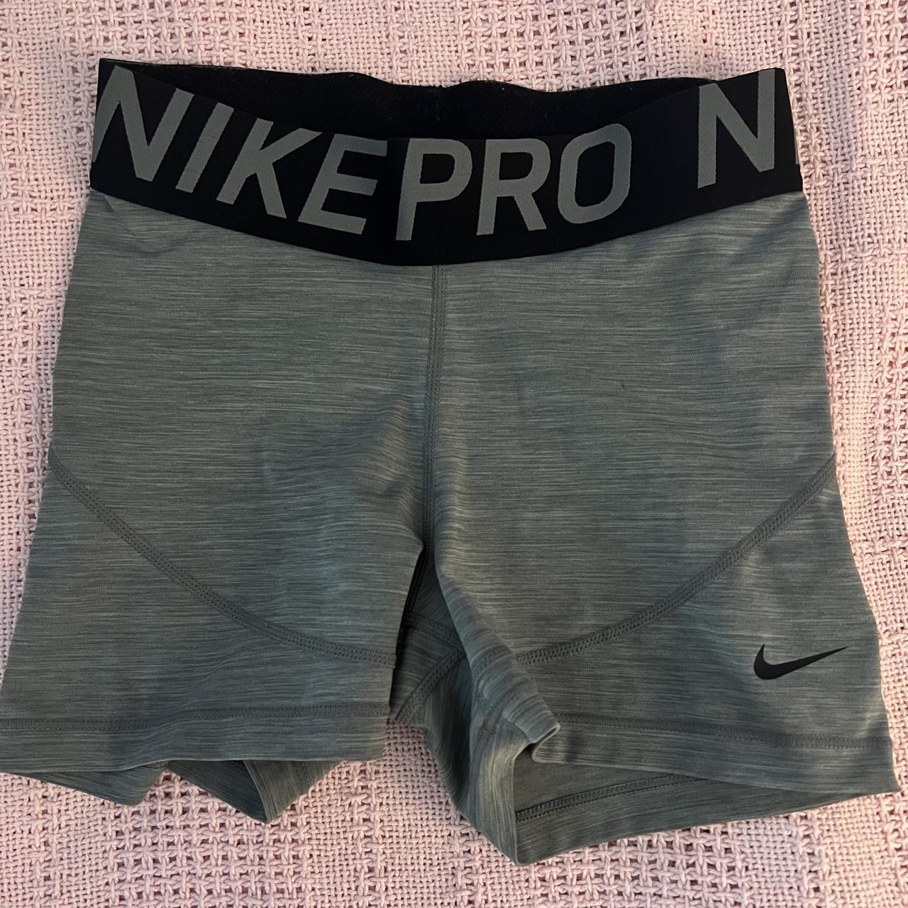 nike bike shorts grey