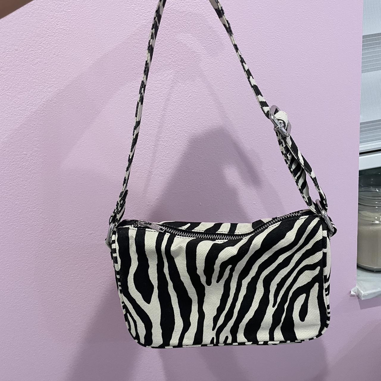 Brandy melville zebra discount purse