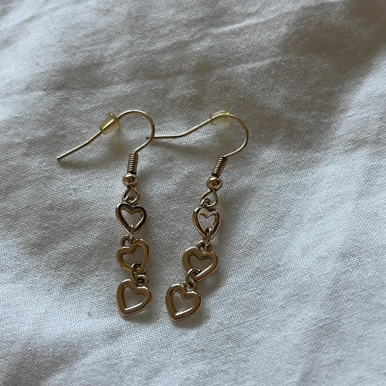 brandy melville heart earrings Depop