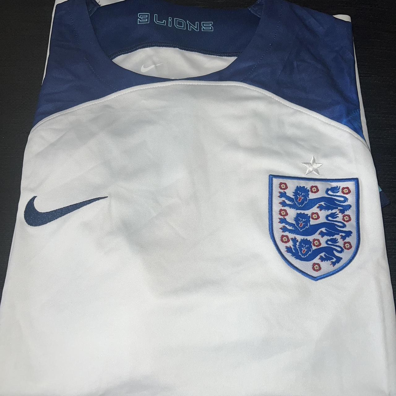 Men’s England football Top Came in a mystery... Depop