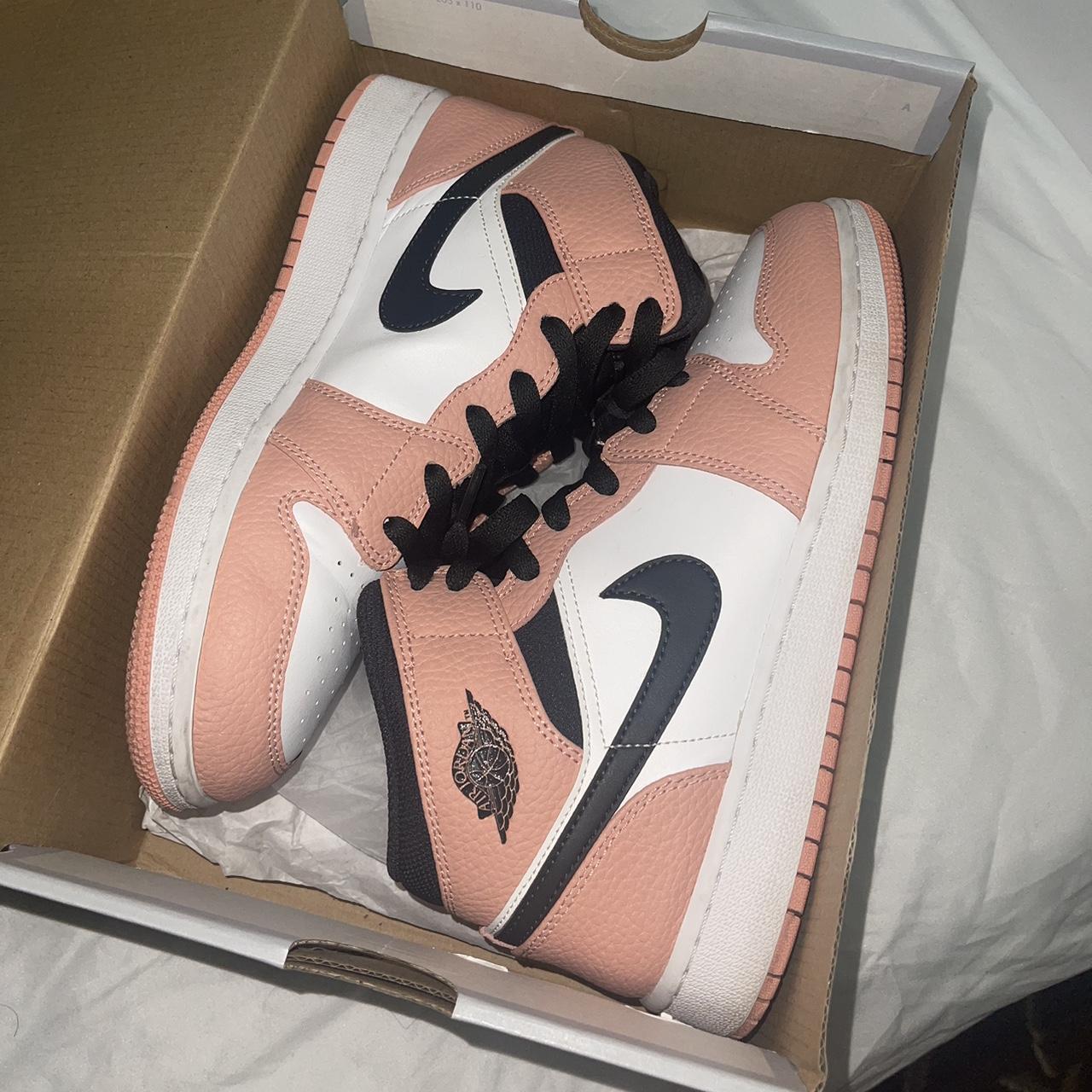 Jordan 1 Mid Pink Quartz -Size 7Y -Non original | Depop