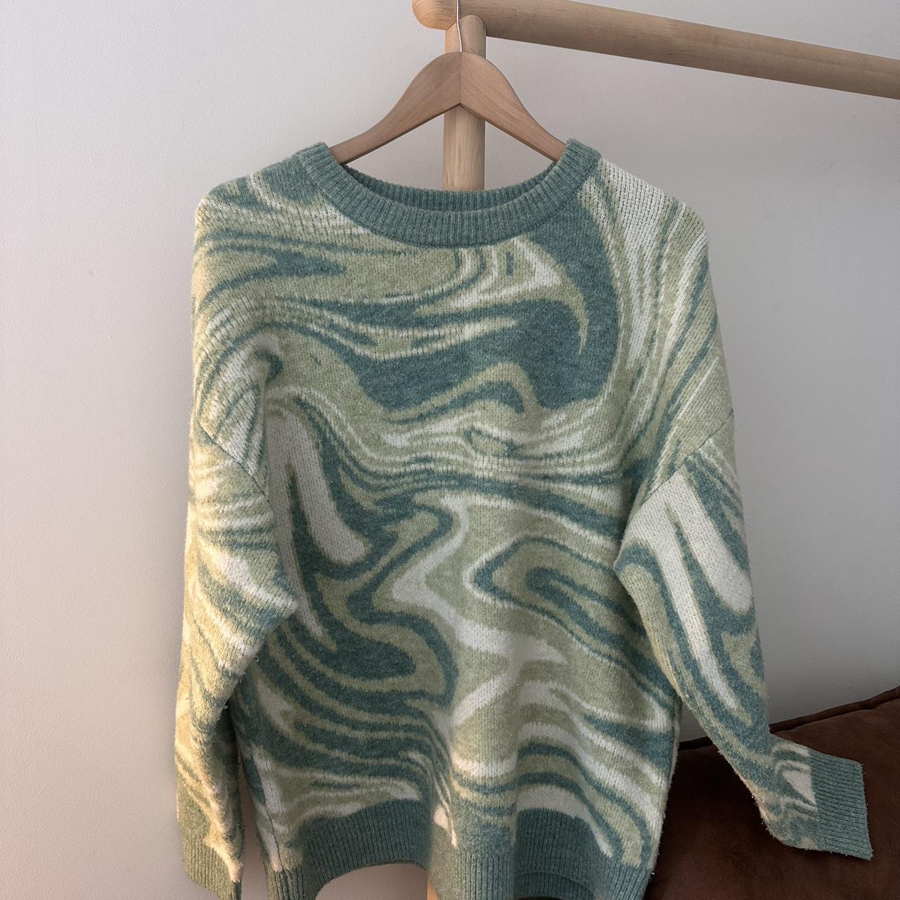 Swirly green sweater - Depop