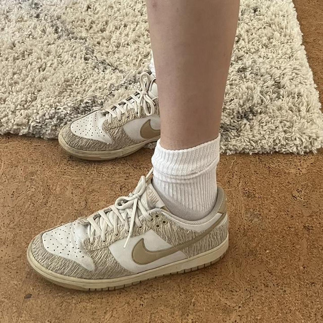 womens oatmeal dunks