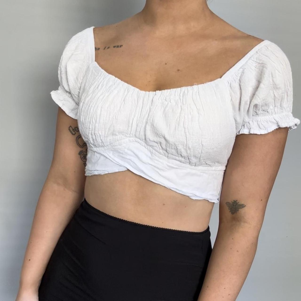 Pure white crop top Ties in the back 100% cotton.... - Depop