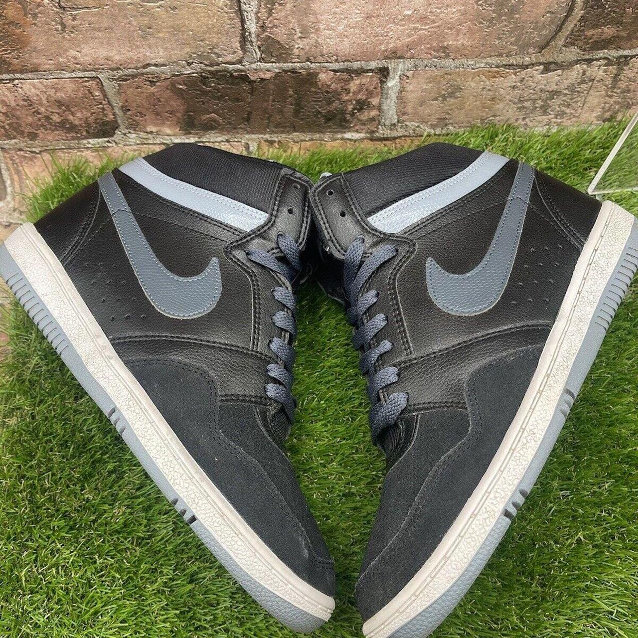 nike sky hi trainers