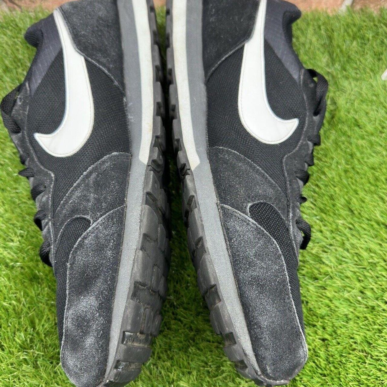 jd mens black nike trainers