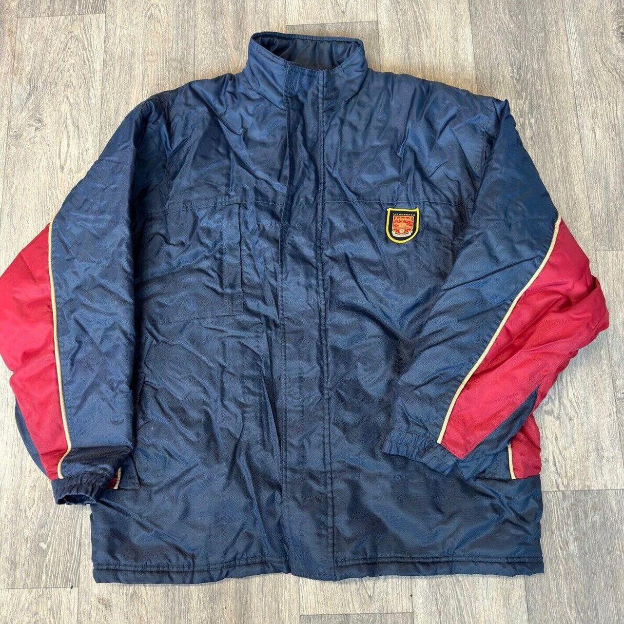 Arsenal bench outlet jacket