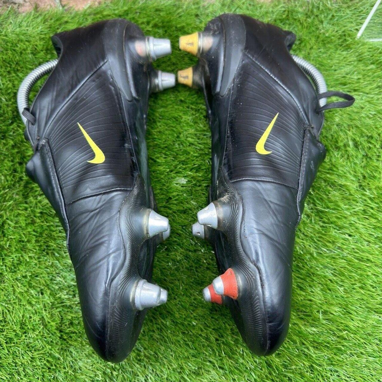 nike mercurial sg 44