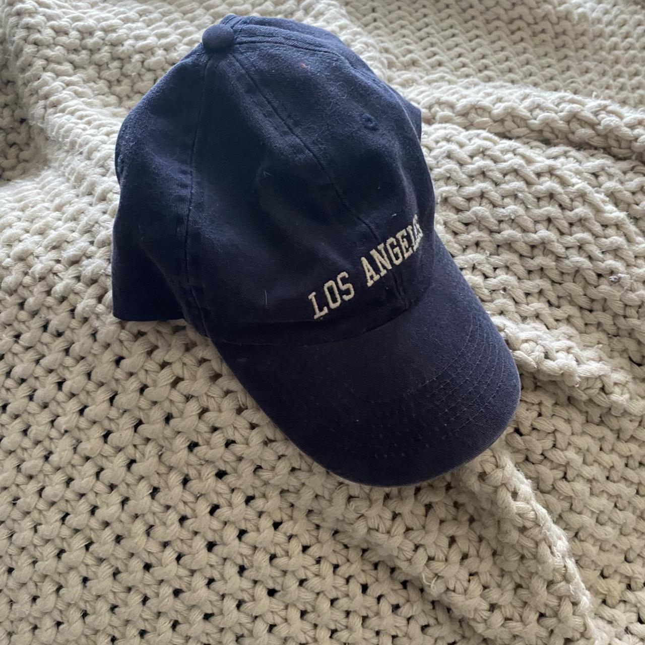 Brandy Melville Women's White and Navy Hat (2)