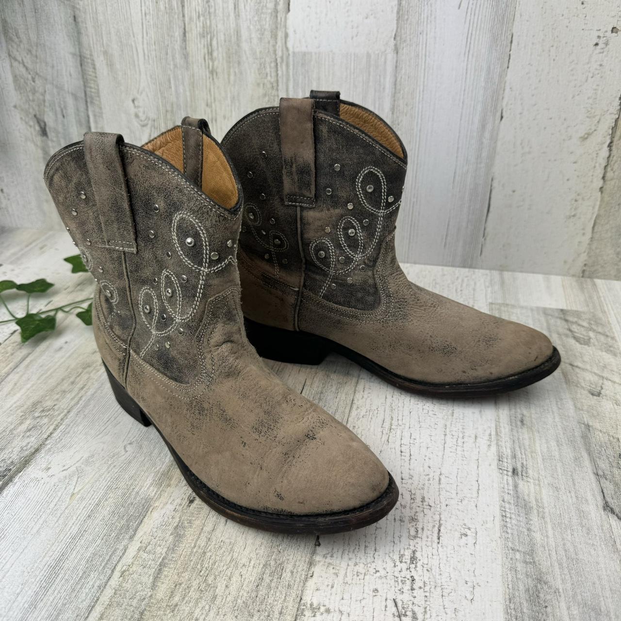 Miz Mooz Cozumel Studded Distressed Western selling Ankle Leather Boots