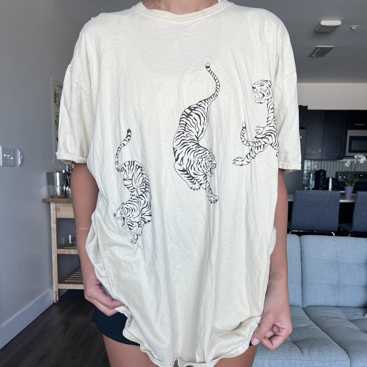 Urban Outfitters Tiger Oversized T shirt Cream... Depop