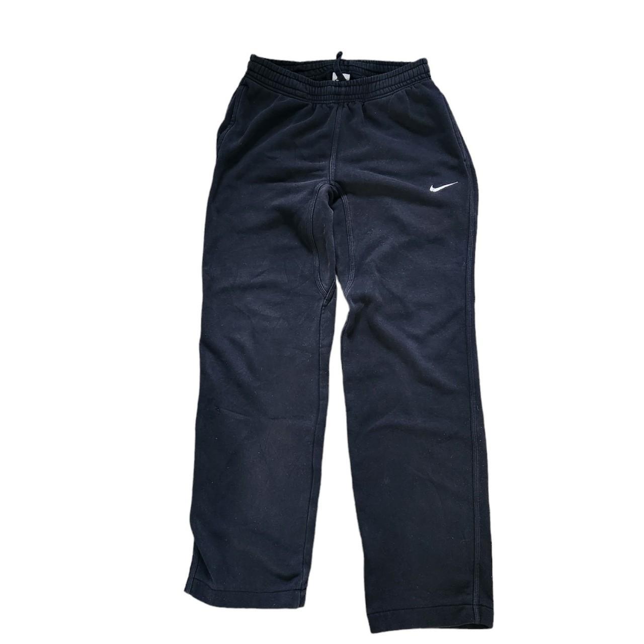 Y2k nike Baggy joggers Open hem Size small Black... Depop