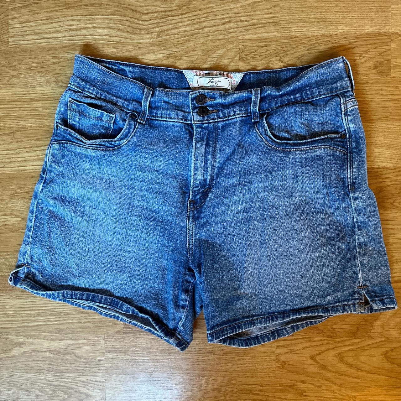 item listed by kaylatracyy