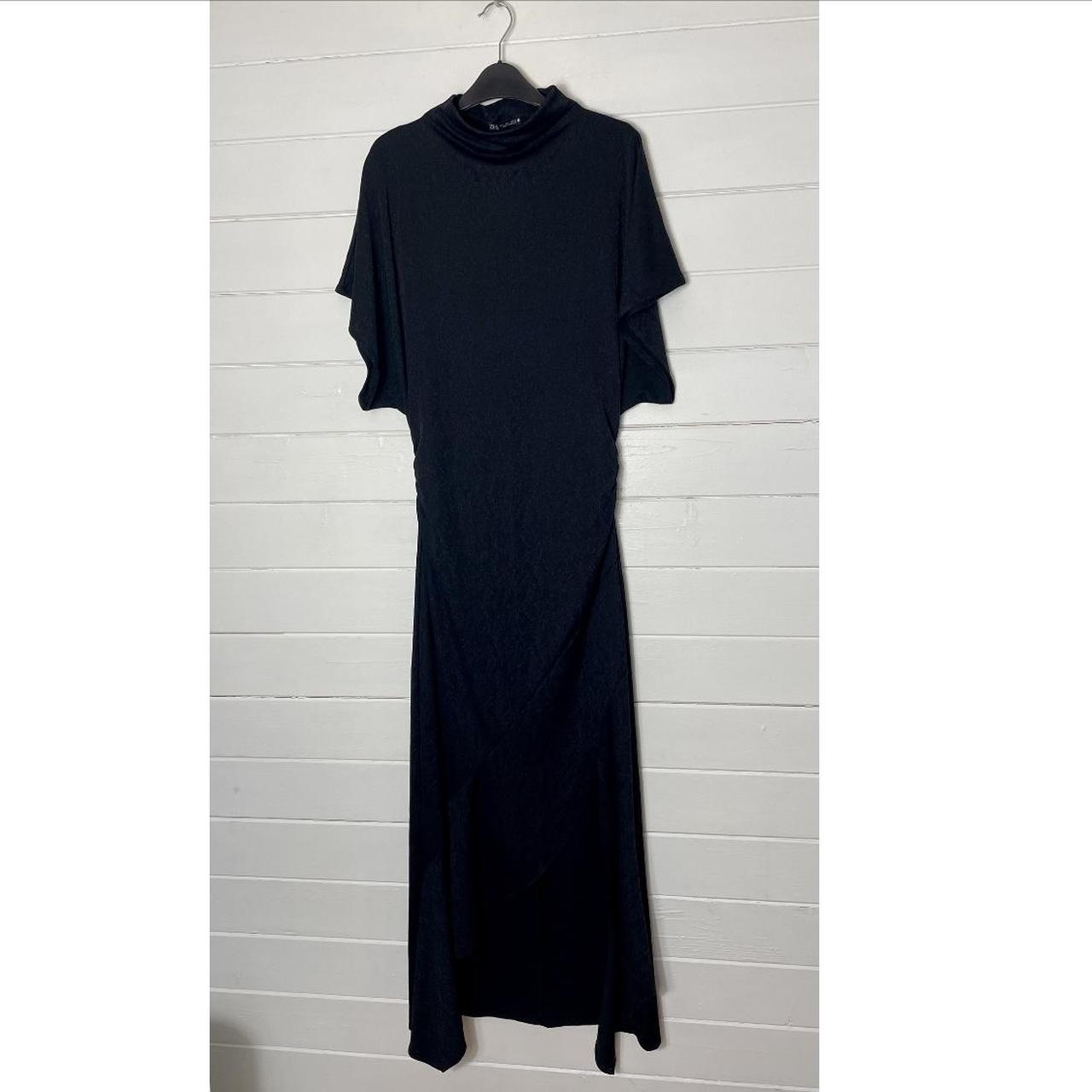 Zara Women's Black Dress | Depop