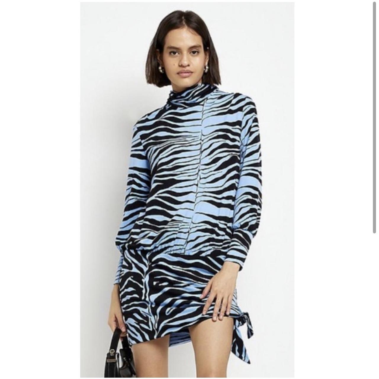 🖤 River Island Turtle Neck Blue Black Zebra Tie Depop