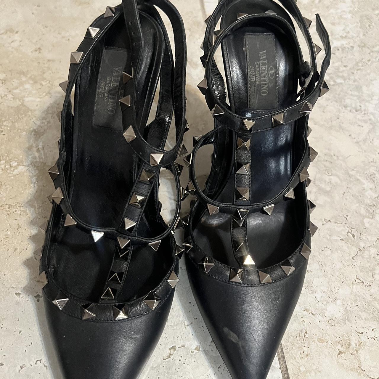 Matte black valentino on sale heels