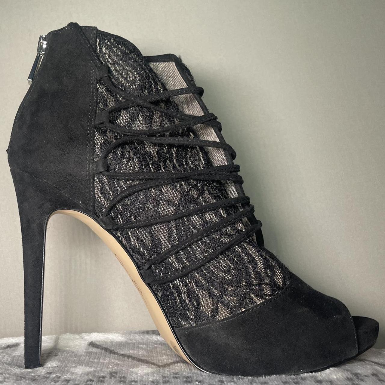 Jessica simpson black lace on sale heels