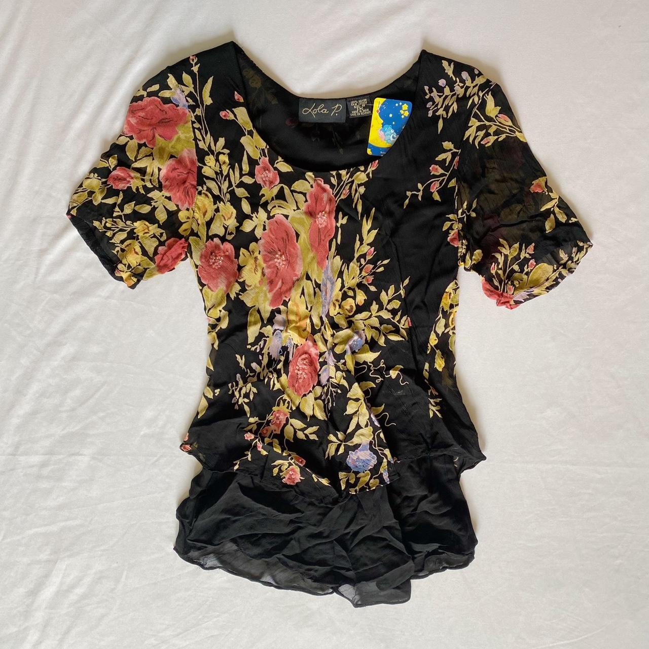 vintage layered floral blouse - size medium (fits... - Depop