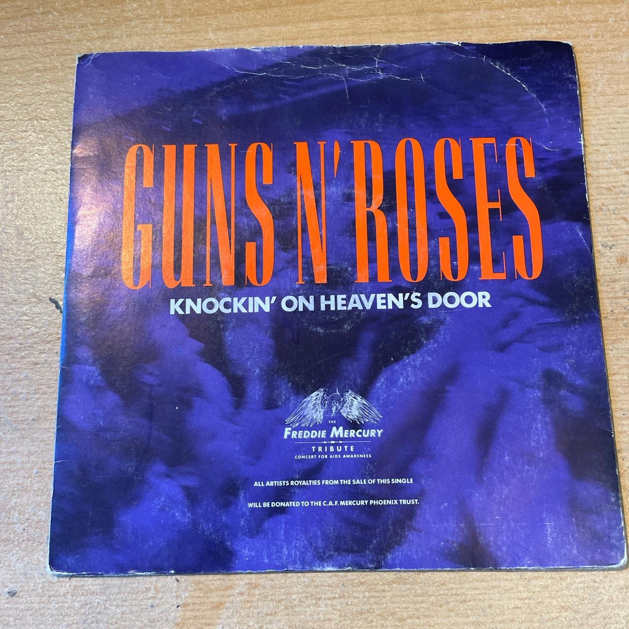 Guns an’ Roses Knockin’ On Heaven’s Door (live) / lp... - Depop