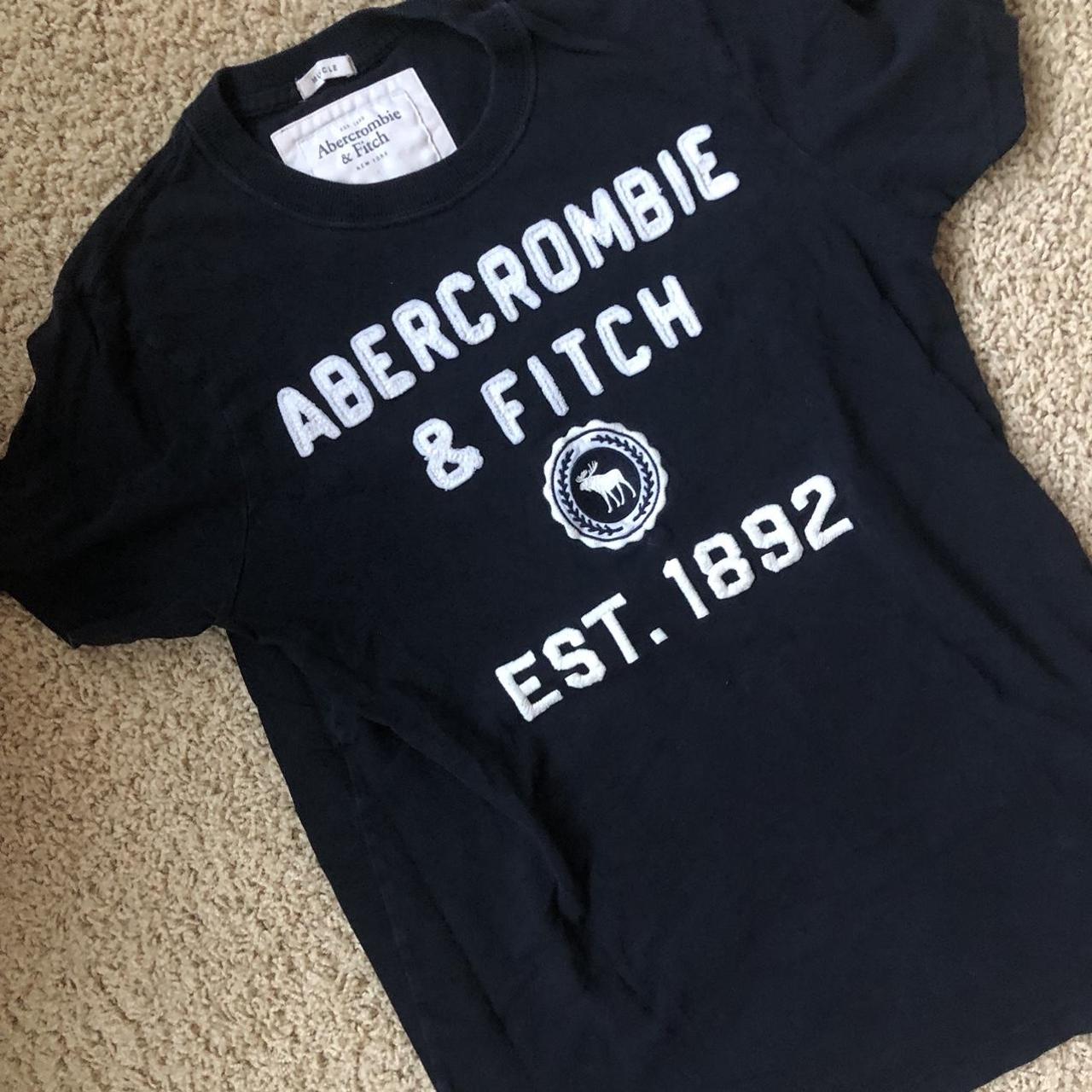 Men’s navy blue Abercrombie and Fitch t shirt.... Depop