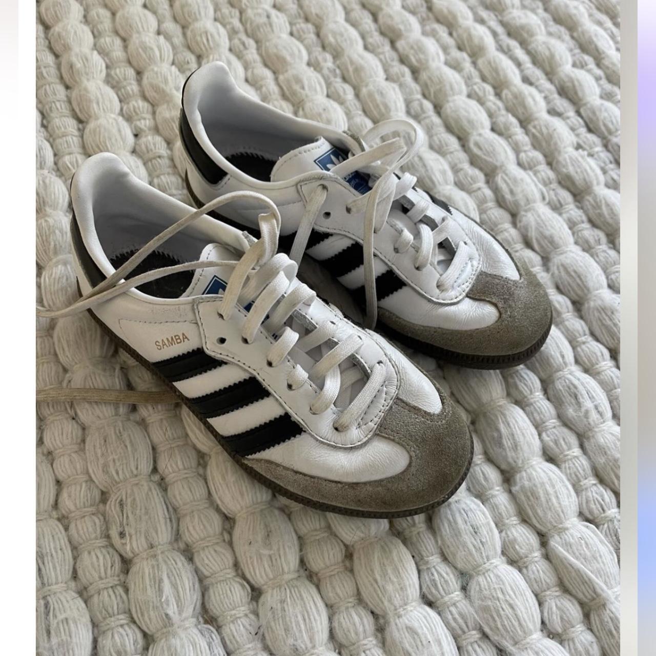 Adidas sambas youth/toddler kids Size 13 - Depop