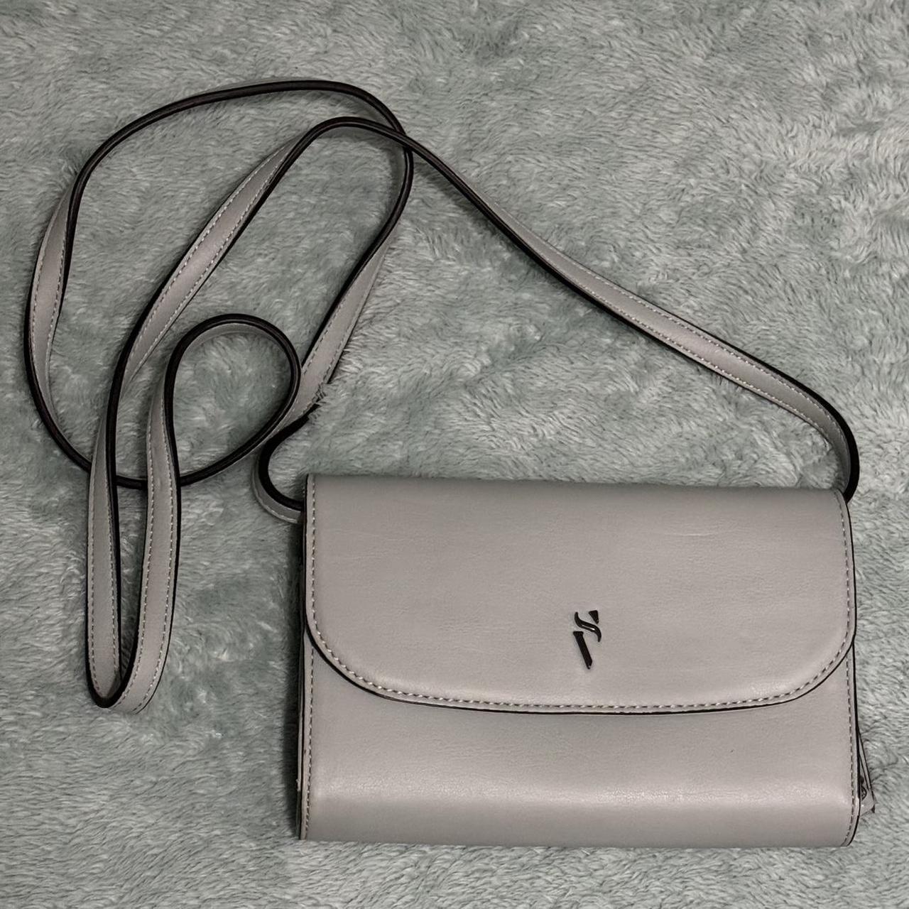 Simply vera wang purse handbag black with SV logo adjustable leather straps  | eBay