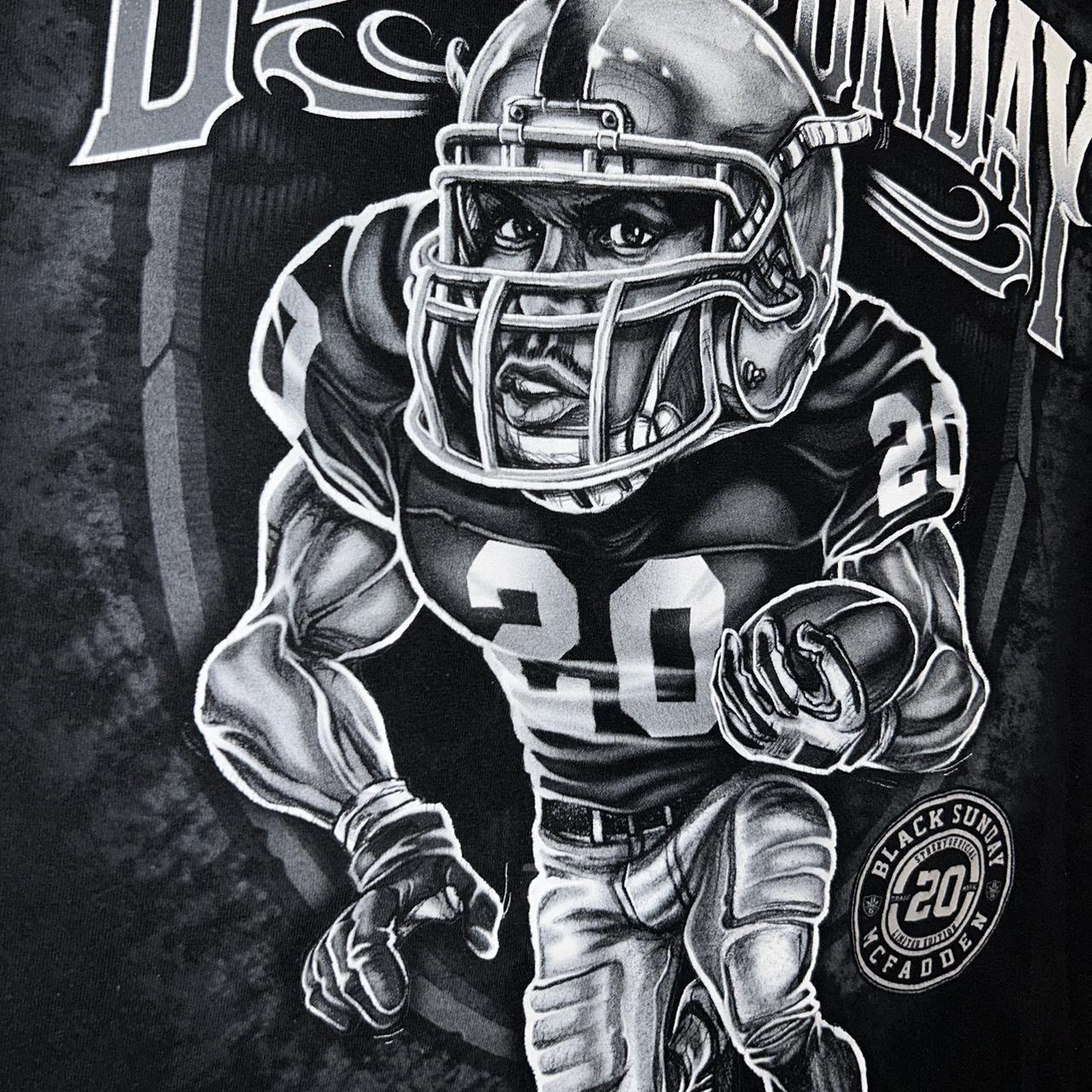 Vintage Oakland Raiders Darren McFadden On Field - Depop