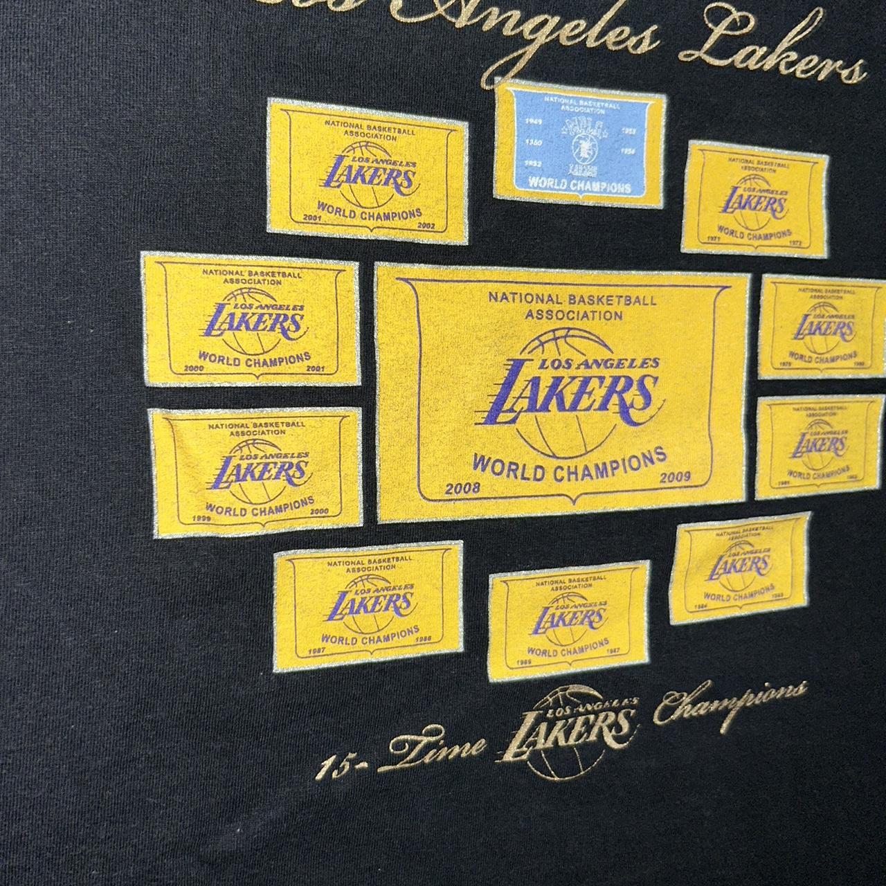 Vintage Adidas Los Angeles LA Lakers T-Shirt Size - Depop