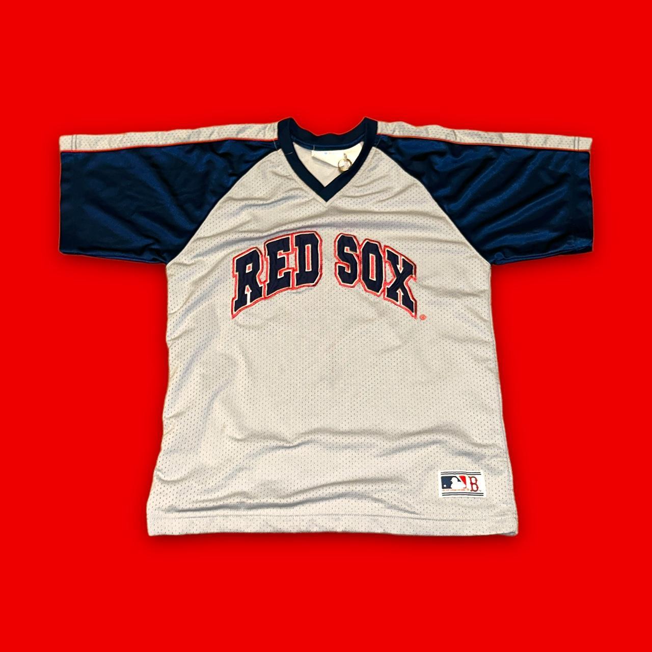 Vintage Boston Red Sox Shirt Size - XL Color - Grey - Depop