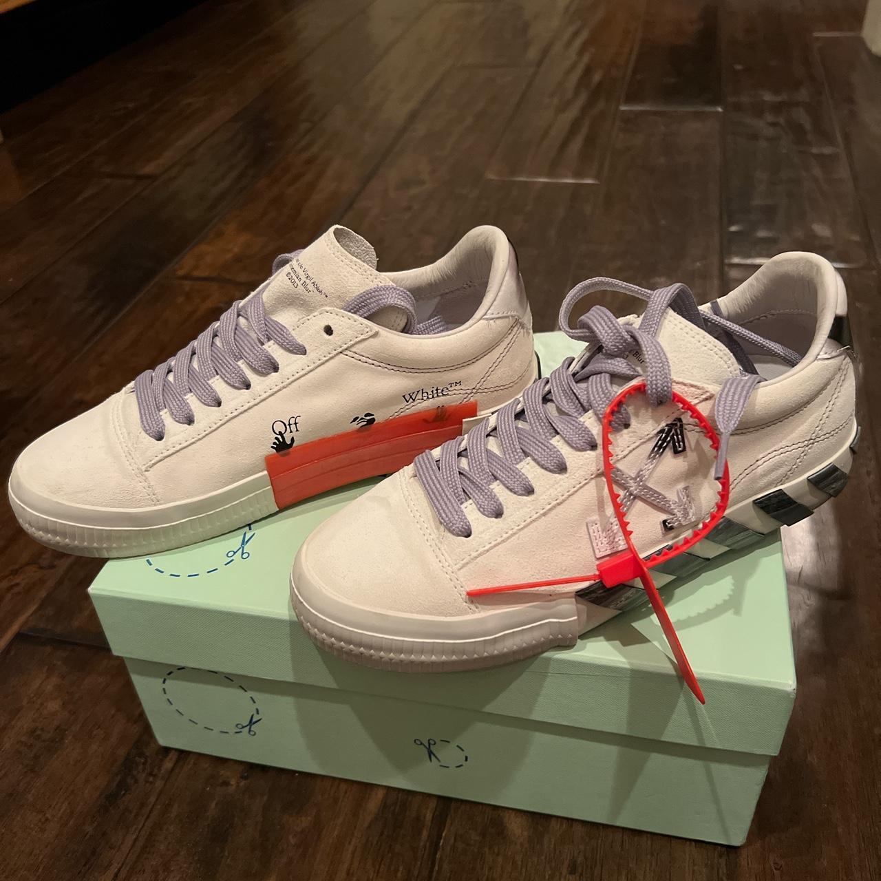 nike off white tennis