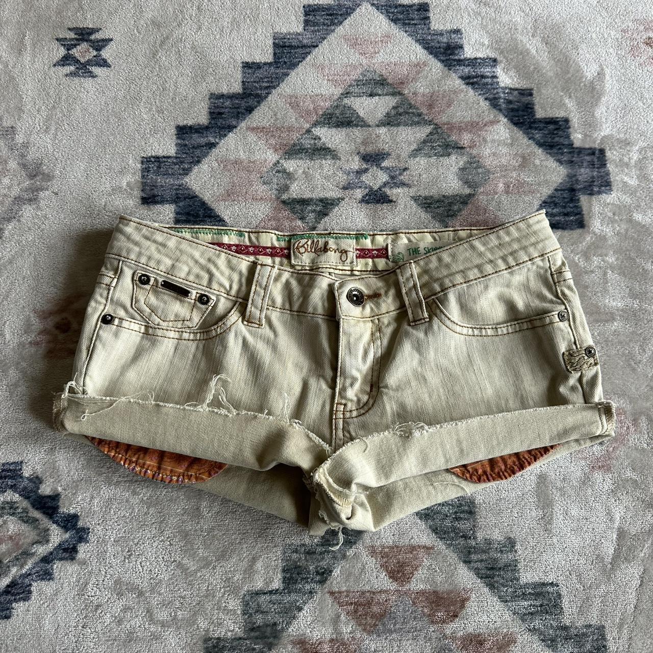 item listed by strickersshop