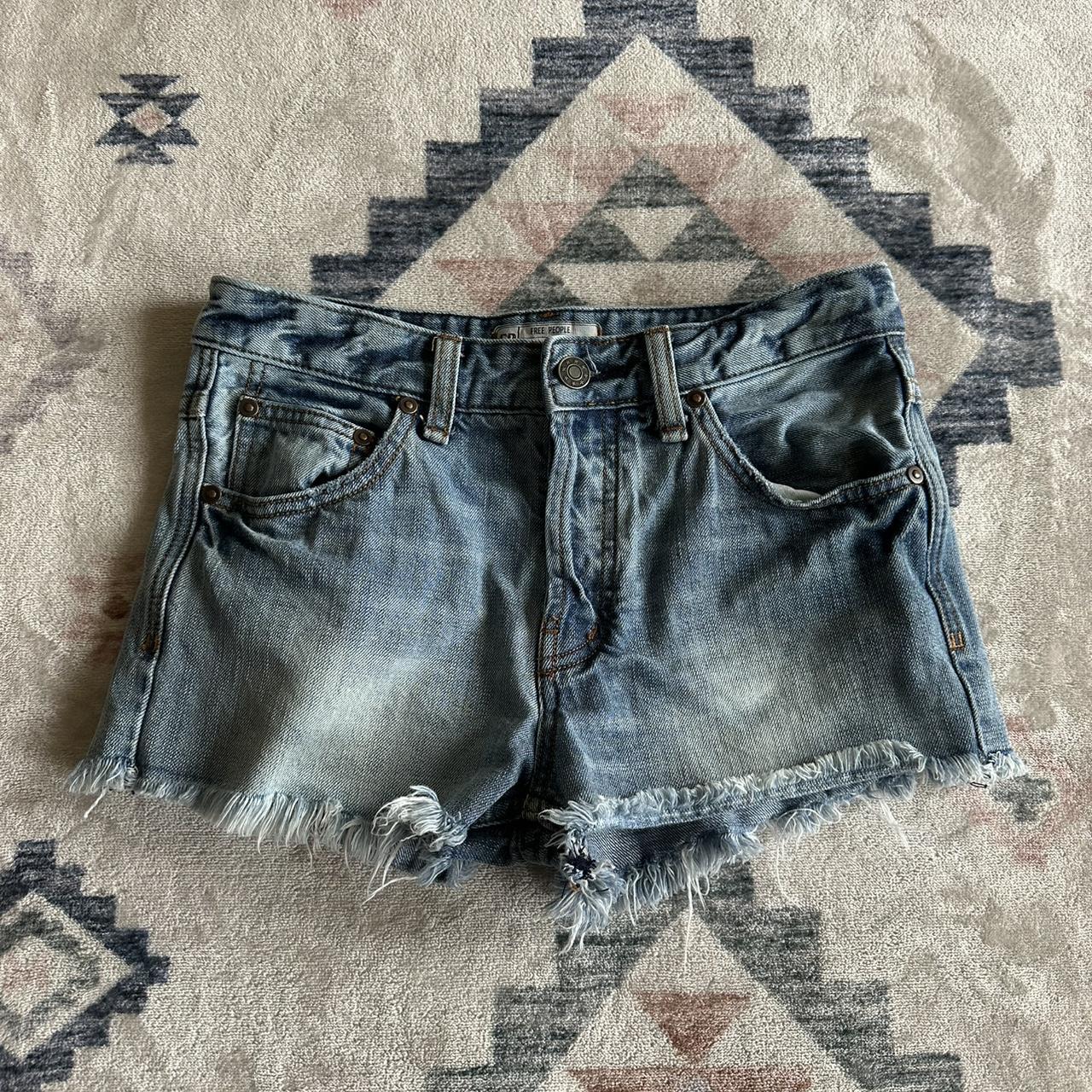 item listed by strickersshop
