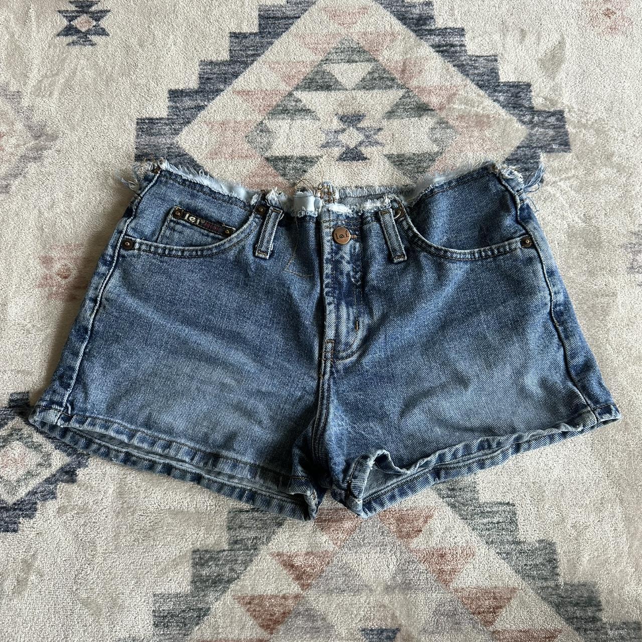 item listed by strickersshop