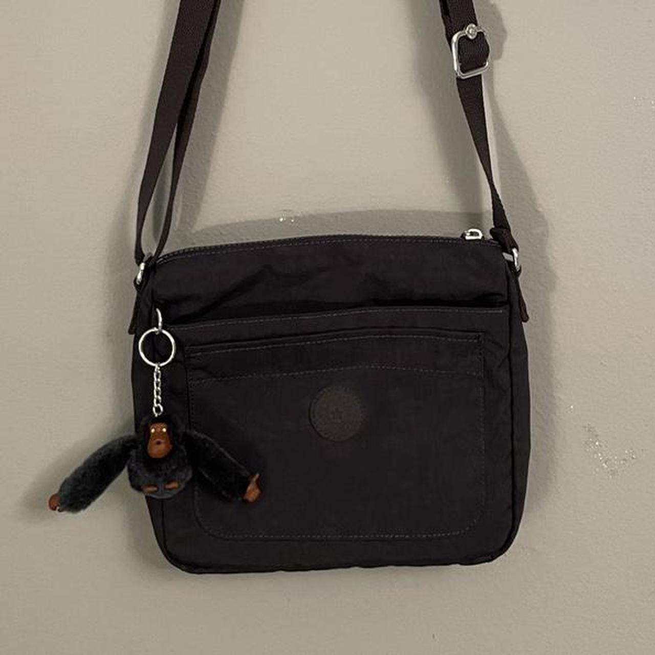 Kipling Women's Navy Bag Depop