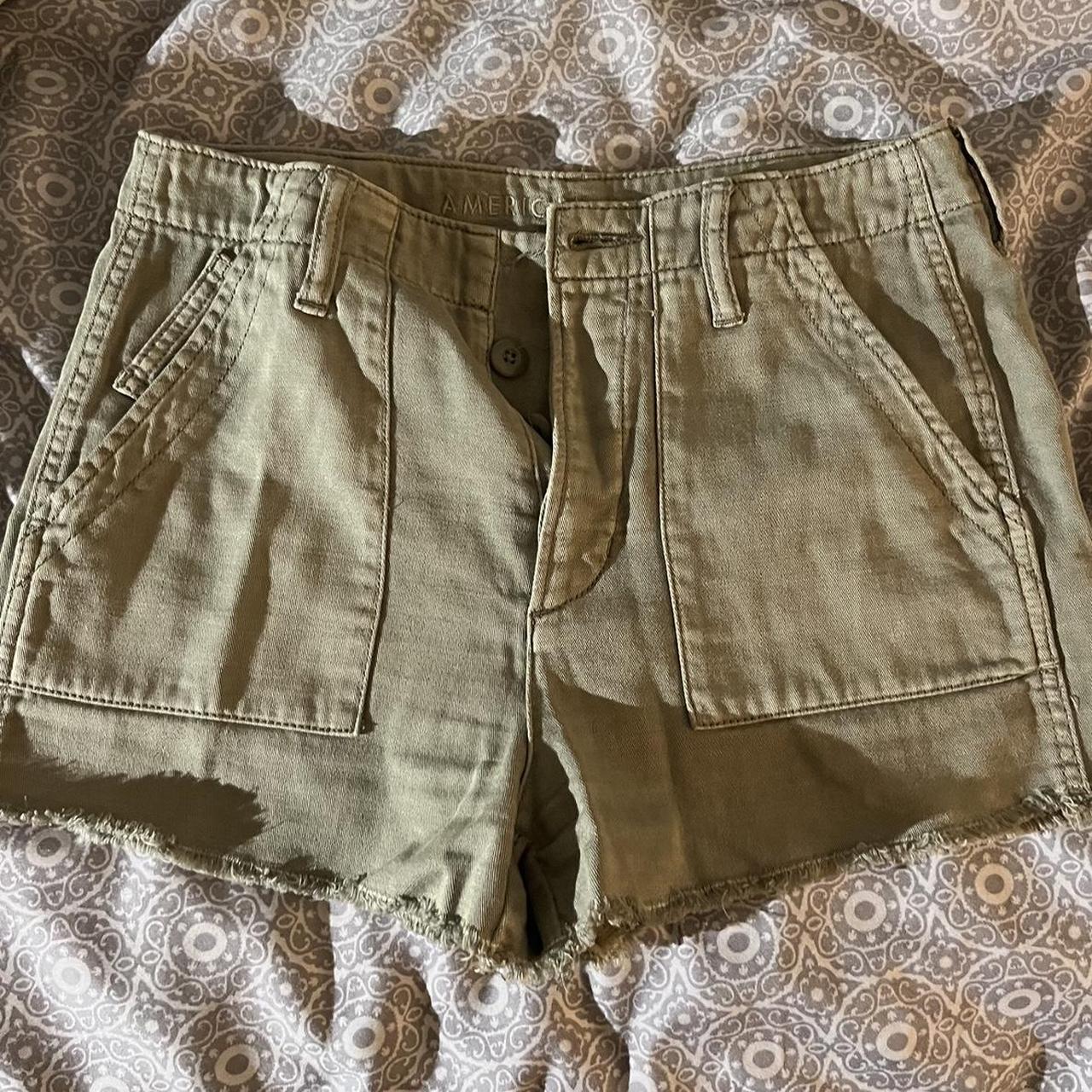 American Eagle Women's Green Shorts Depop