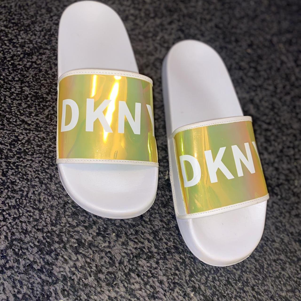 dkny sliders