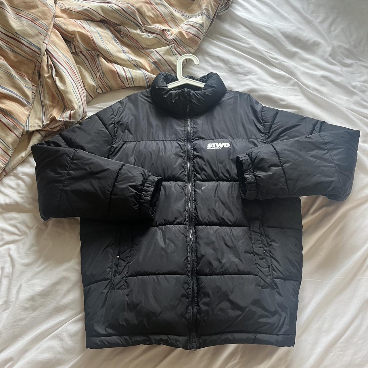 Black pull and bear STWD puffer Size L