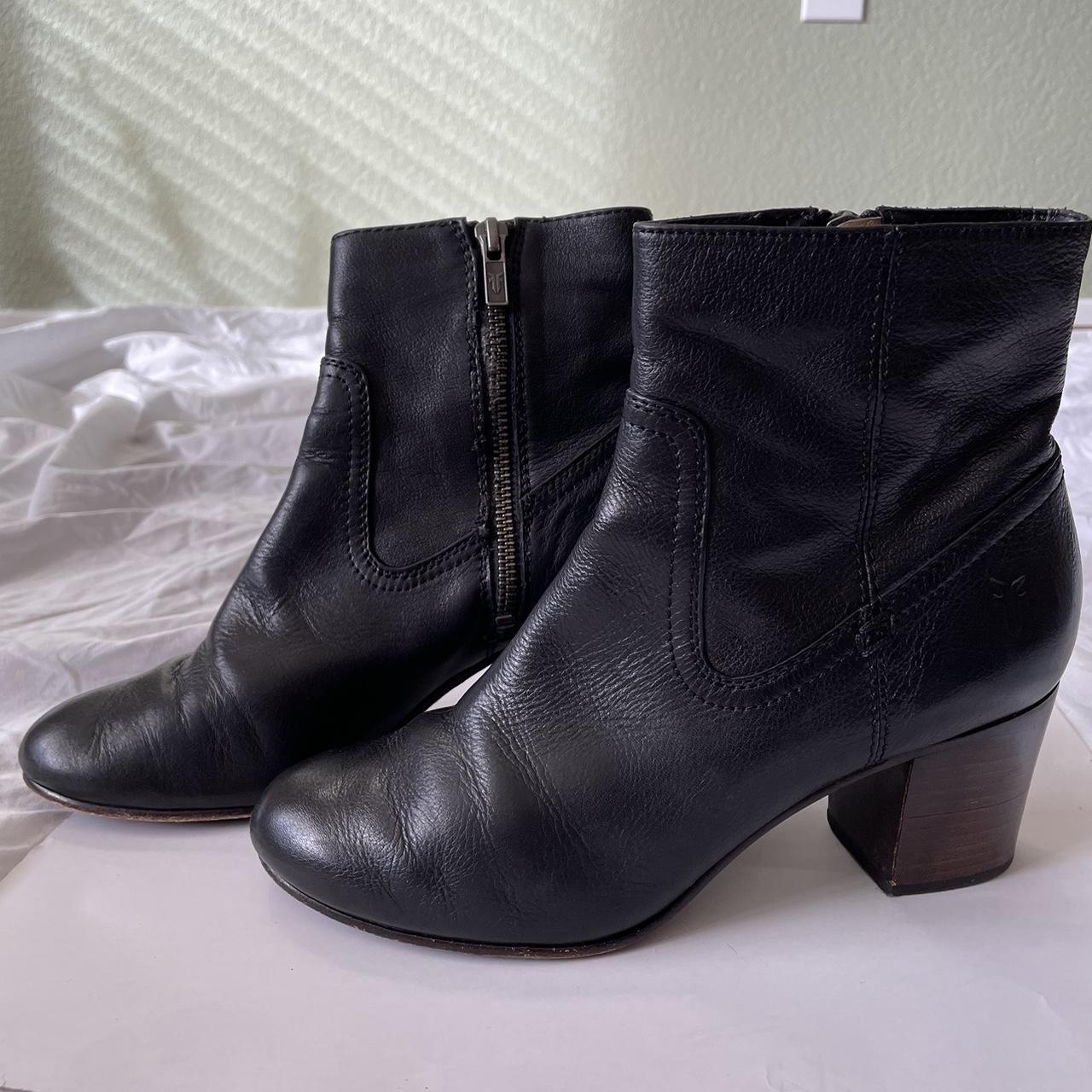 Frye women’s Stella Booties - Depop