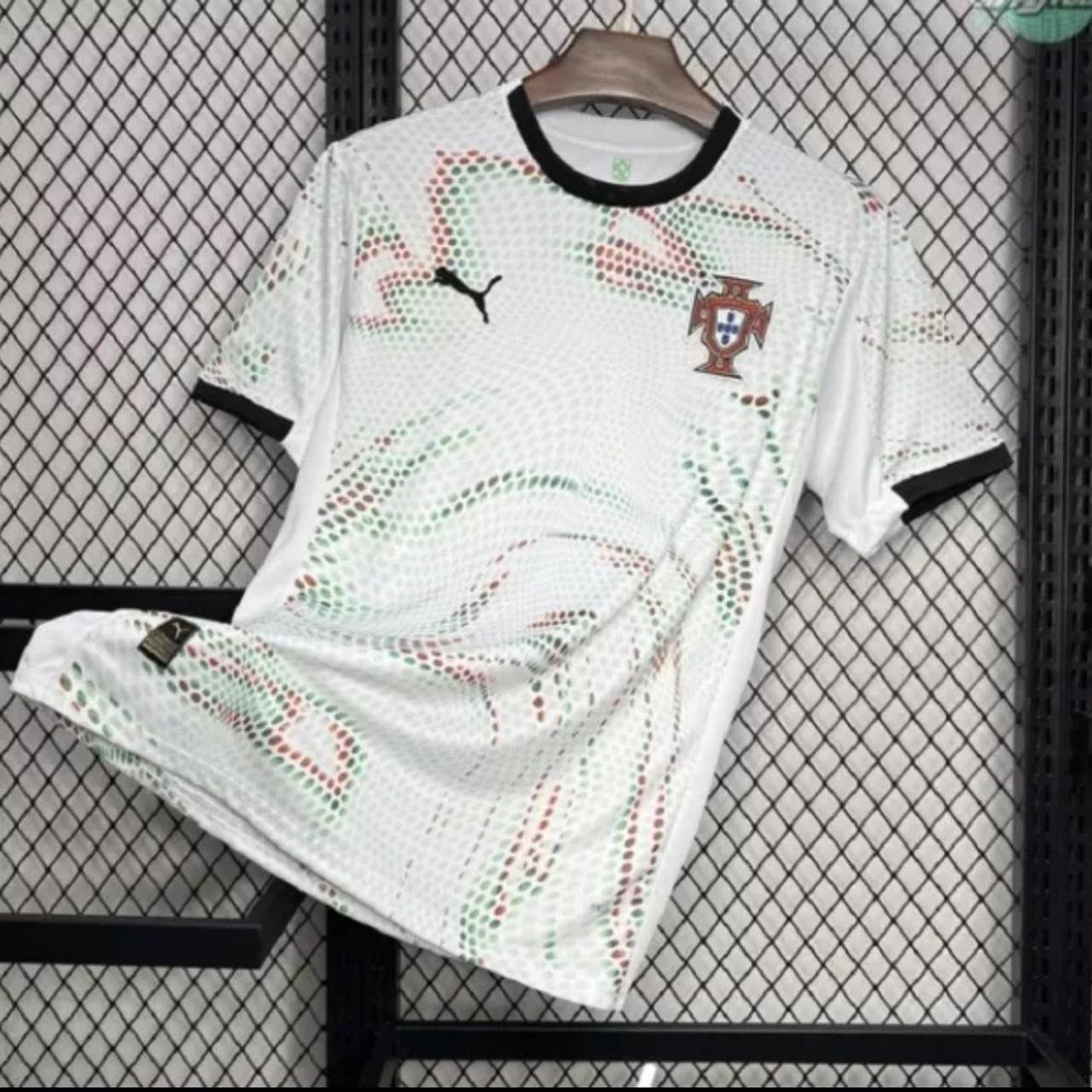 item listed by itsonsale764