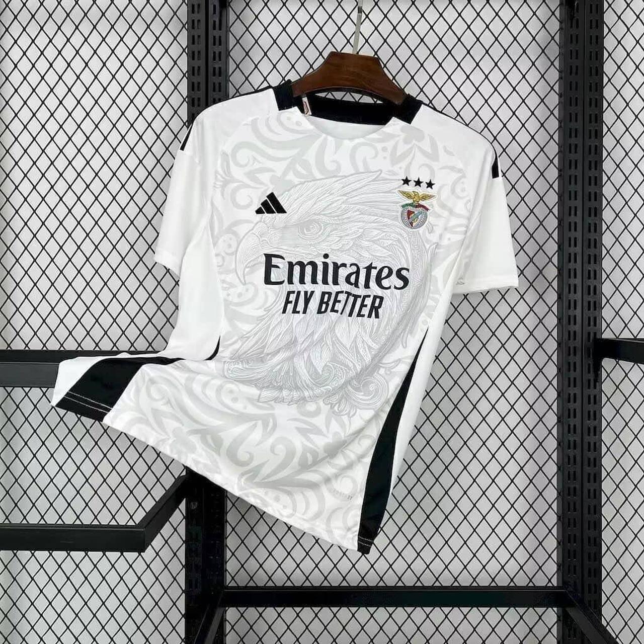 item listed by itsonsale764