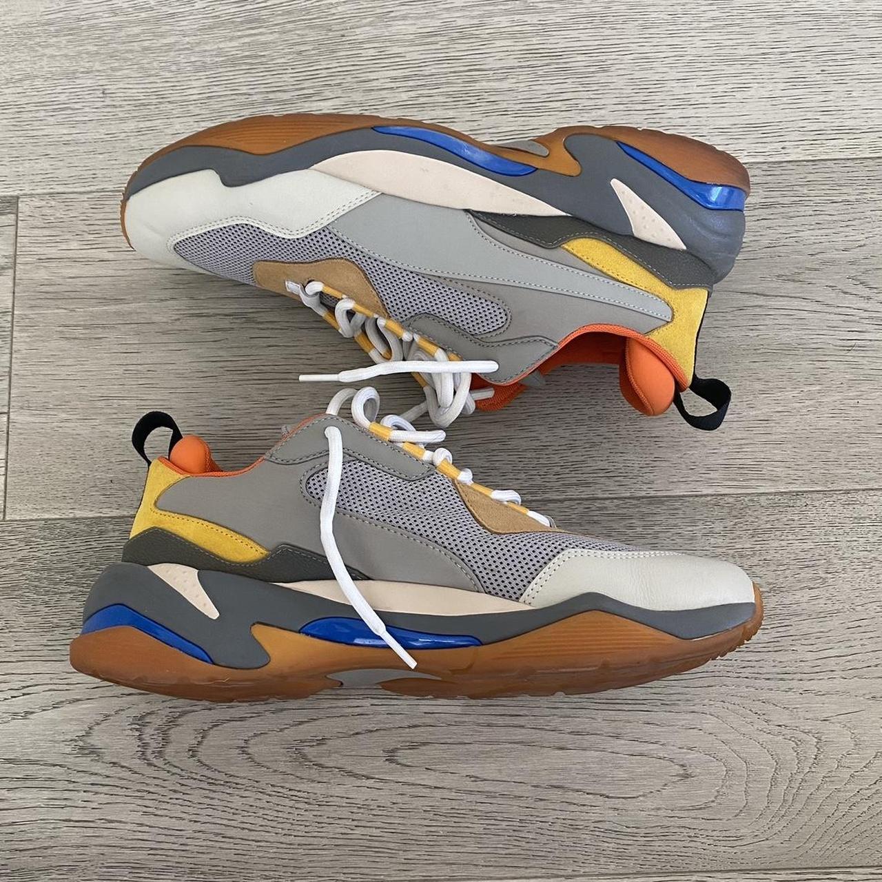 Authentic PUMA Thunder Spectra Sneakers