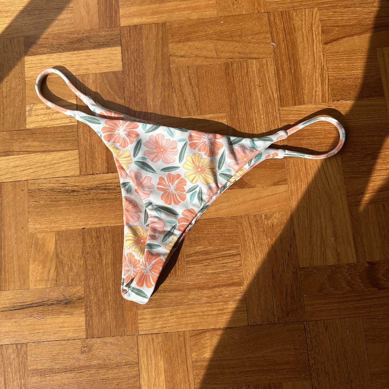 Benoa swim haleiwa bottoms in the Luna style size... - Depop