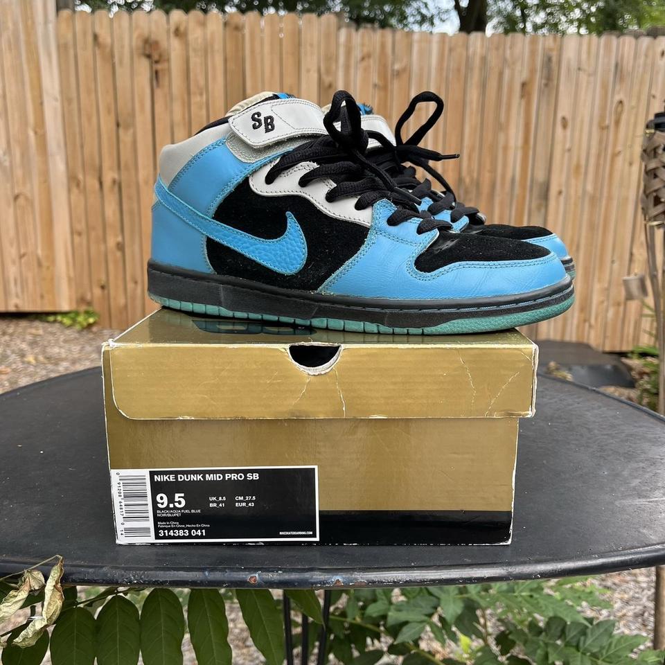 Nike Dunk Sb Mid Blue Aqua Size 9.5 Gold Box... - Depop