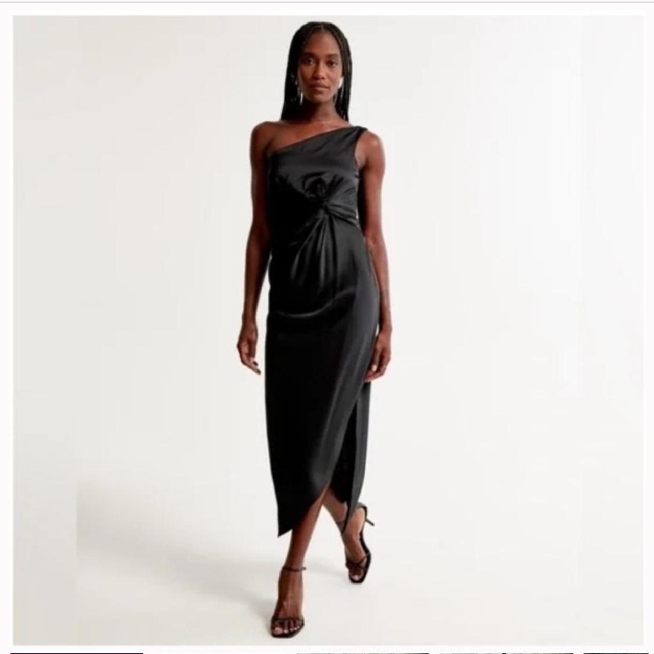 item listed by mennaa123